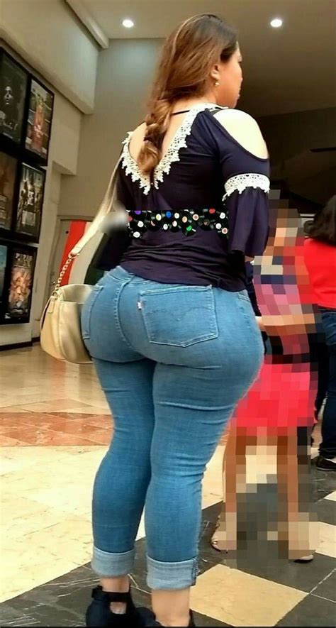 massive booty bbw